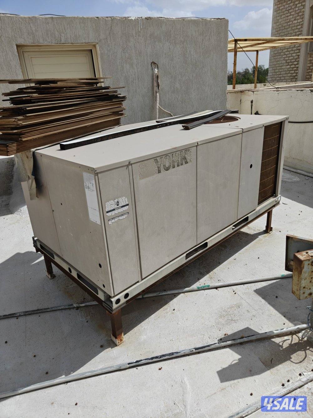 للبيع عدد 2 مكيف بكج سطح سعة 4 طن بحالة جيدة0