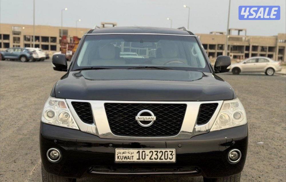 للبيع باترول 2010-2023  مجدد راكب 2010 الشكلين يركبون3