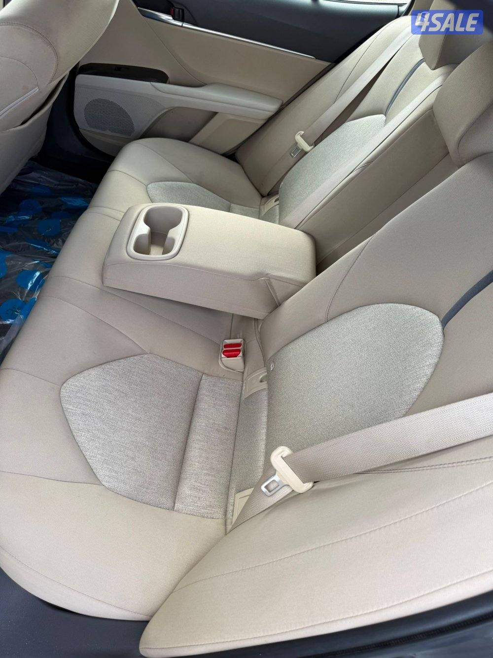 للبيع سيارة كامري 2022 عداد 58 الف سيرفس وكالة بحالة ممتازة4