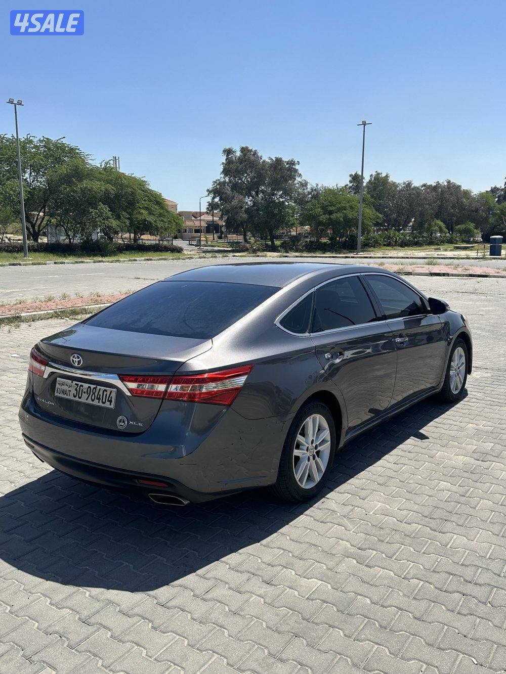للبيع افالون 2015 XLE شرط الفحص بالكامل1