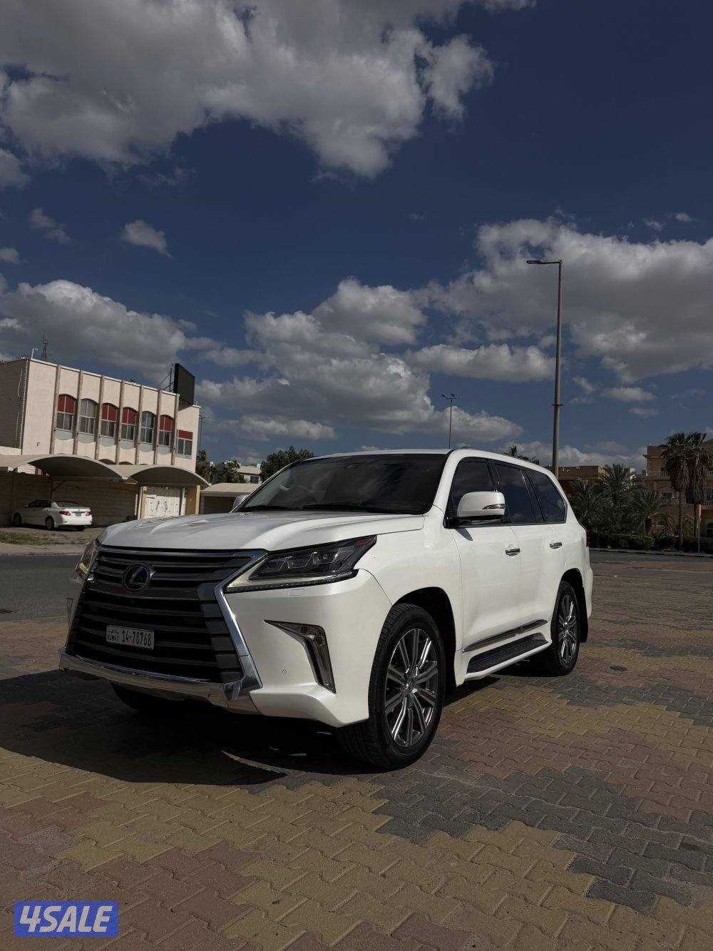 لكزس LX الساير 20160