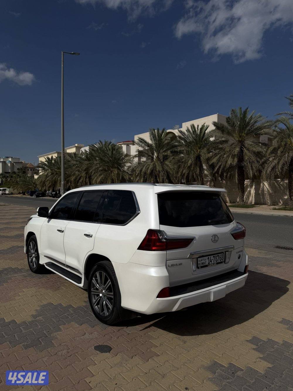 لكزس LX الساير 20165