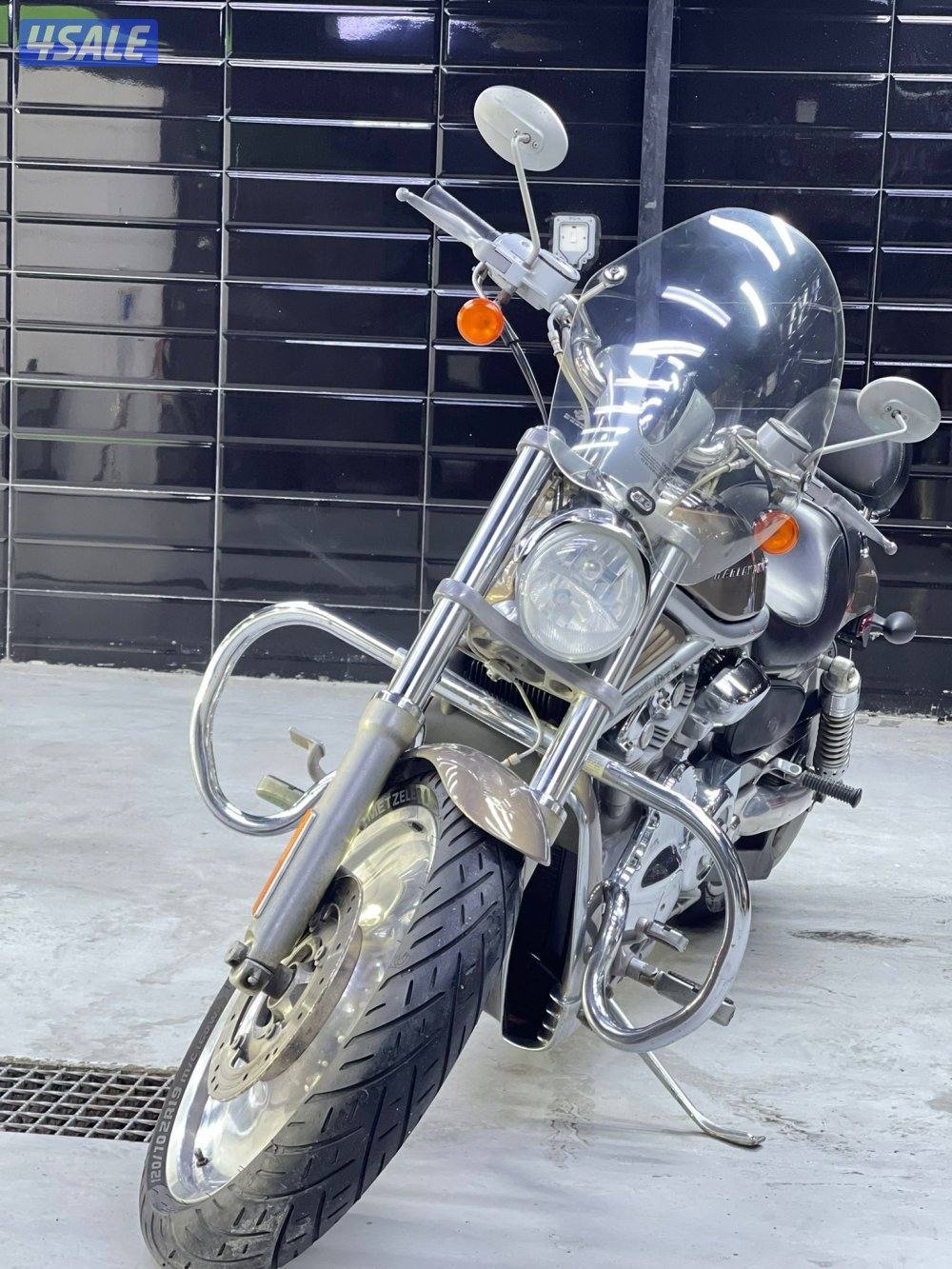 ڤي رودهارلي ديفدسون1