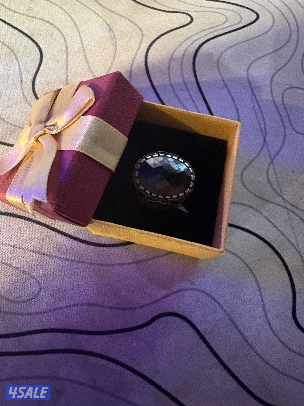 خاتم فضه اصلي بالسعر الي تبيه0