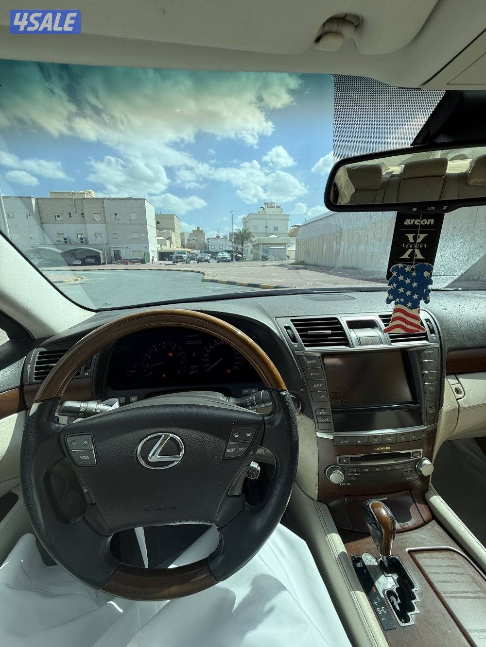 للبيع لكزس460 لارج1