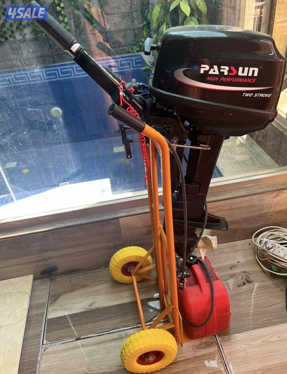 للبيع ماشوه 10 قدم مع المكينه شبه جديده3