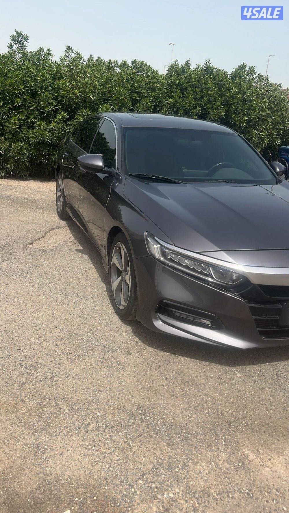 للبيع هوندا أكورد مو ديل 2018 ماشي 228 الف شرط الفحص قير مكينه شاصي2