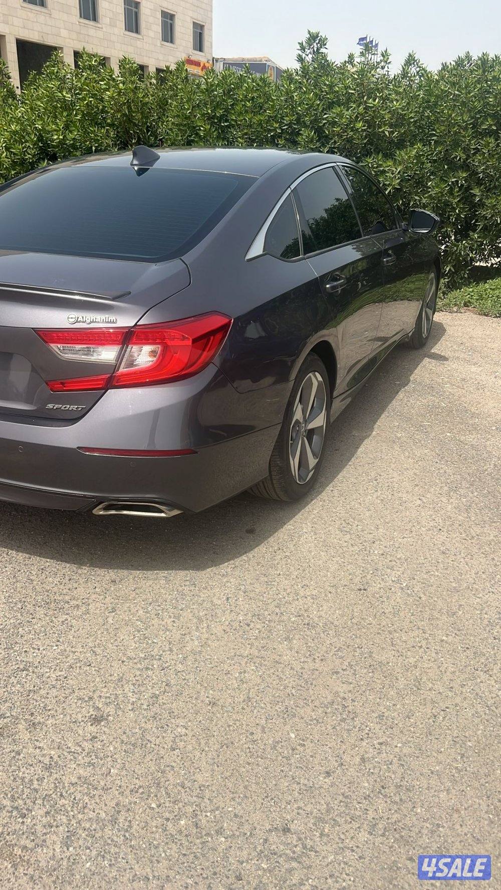 للبيع هوندا أكورد مو ديل 2018 ماشي 228 الف شرط الفحص قير مكينه شاصي4