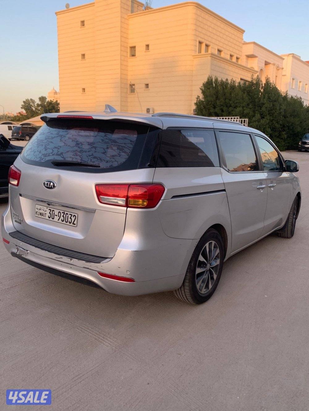 كيا كرنفال شرط الفحص4