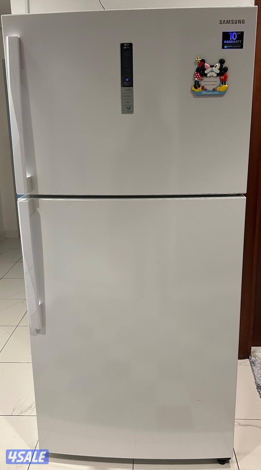 للبيع المستعجل Refrigerator, good condition, 178 cm in height.0