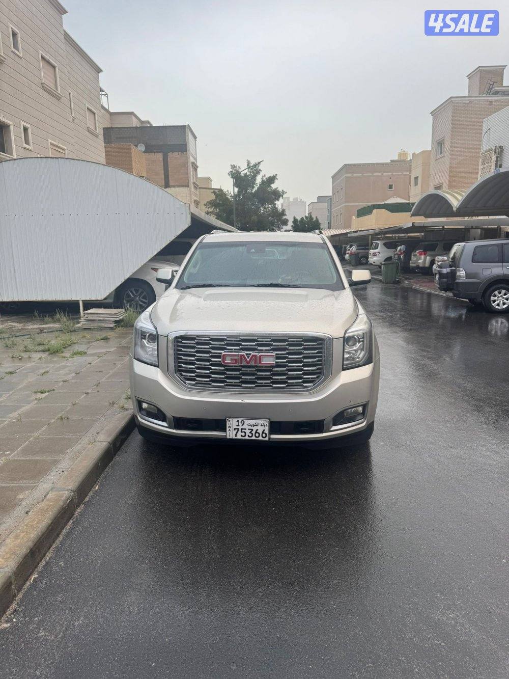 يوكن SLE ٢٠١٧ بهبهاني عداد ٢٨٠ ألف شرط الفحص صبغ وكاله ماعدا قطعه دبل2