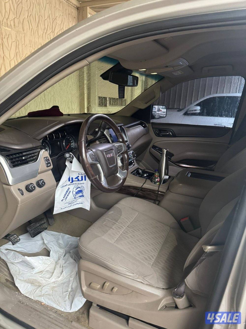 يوكن SLE ٢٠١٧ بهبهاني عداد ٢٨٠ ألف شرط الفحص صبغ وكاله ماعدا قطعه دبل3