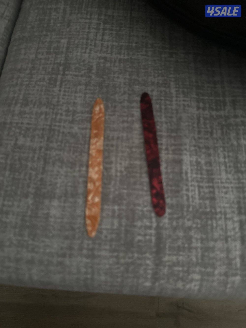 عود مصري متوسط مع ريشة و جنطة3