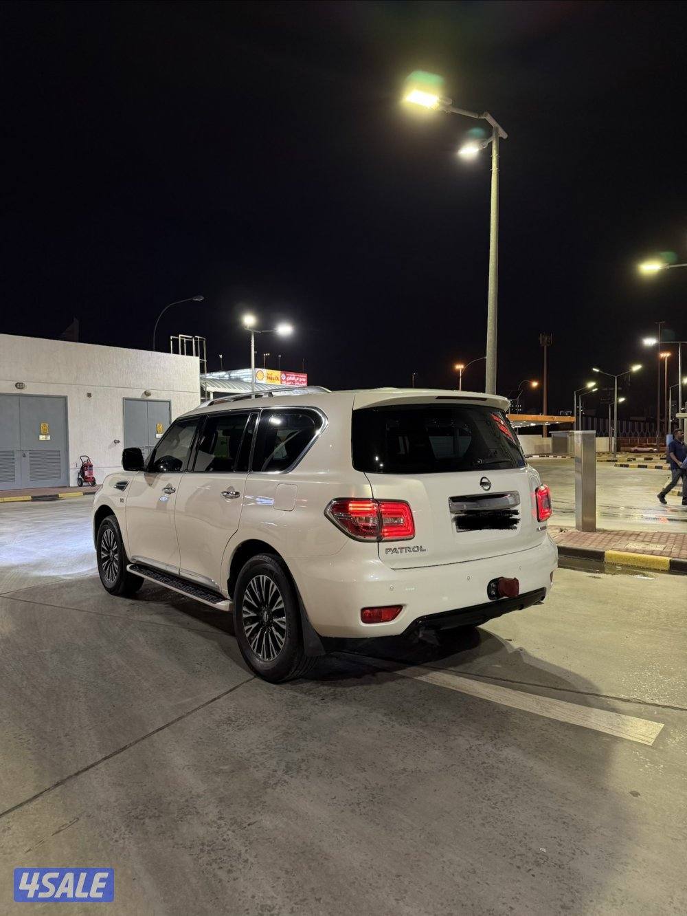 للبيع نيسان باترول بلاتنيوم 2015 فل كامل3