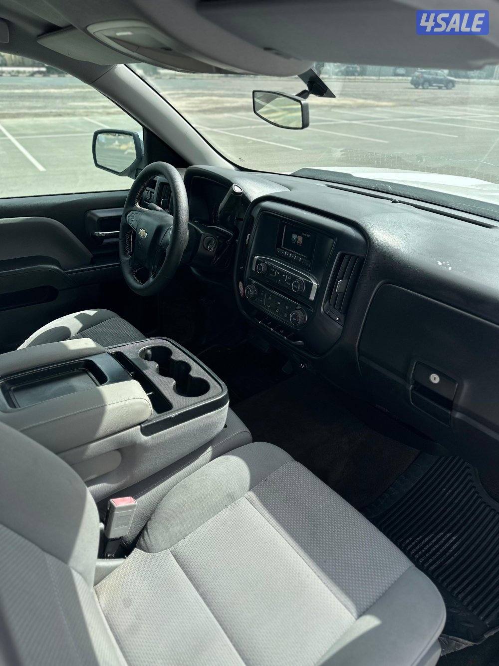 للبيع سلفرادو 2016 ماشي 280 الف شاصي لايوثر7