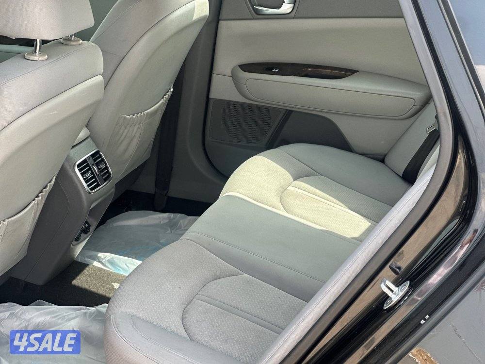 للبيع كيا اوبتيما ماشي ١١٧ الف كيلو3