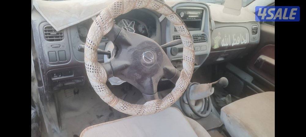 وانيت نيسان 20126