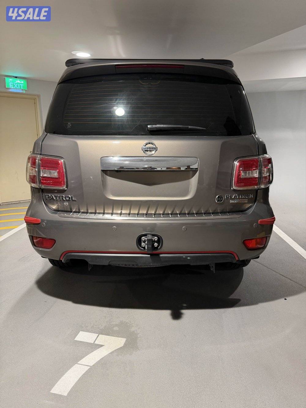 Nissan Patrol 2018 Platinum LE (special case-only 56000km)1