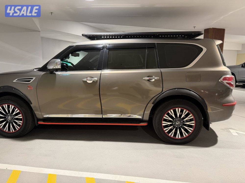 Nissan Patrol 2018 Platinum LE (special case-only 56000km)4