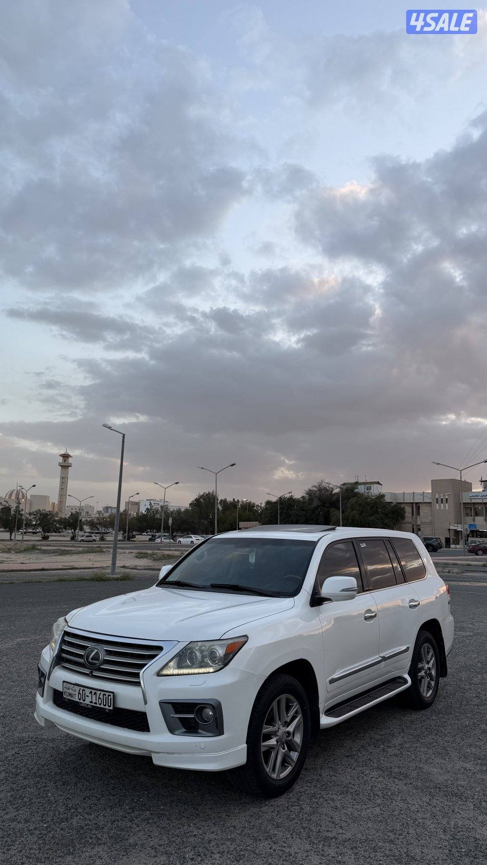 للبيع لكزس 20130