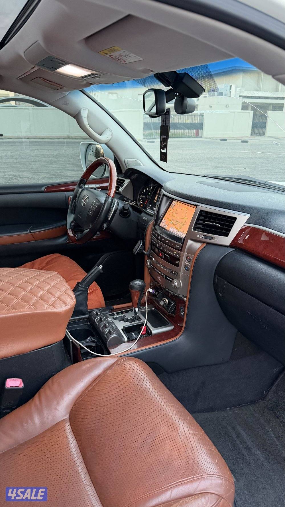 للبيع لكزس 20135