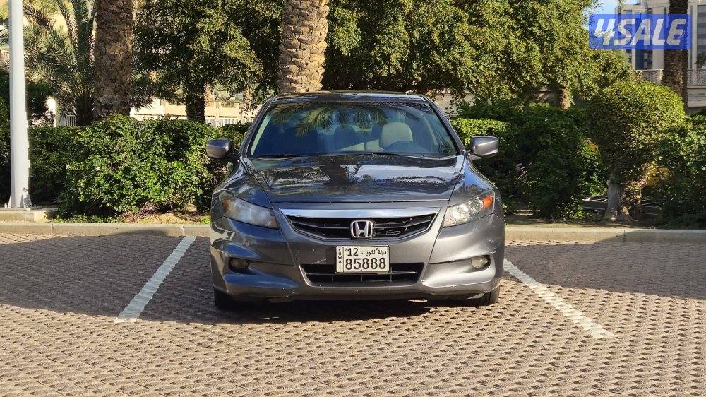 هوندا أكورد كوبيه ٢٠١٢، ٦ سلندر، ممشى ١٢٨ ألف0