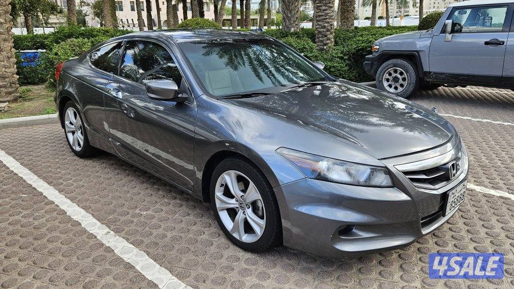 هوندا أكورد كوبيه ٢٠١٢، ٦ سلندر، ممشى ١٢٨ ألف2