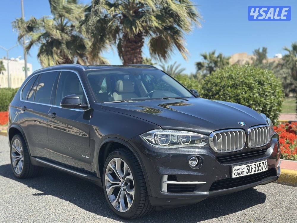للبيع BMW X5 V8 5.0 TWEN TURBO موديل 2014 وارد الوكالة كامل المواصفات3