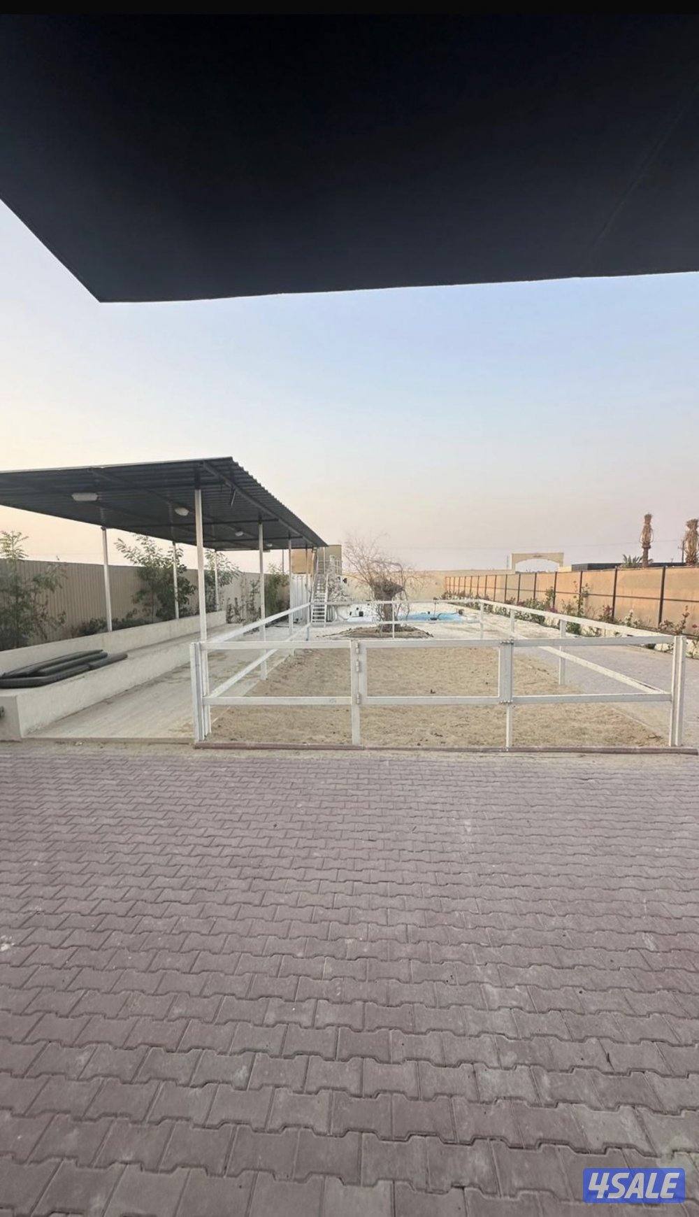 للايجار اسطبل مدخل خاص بالوفره طريق ٥٠٠3