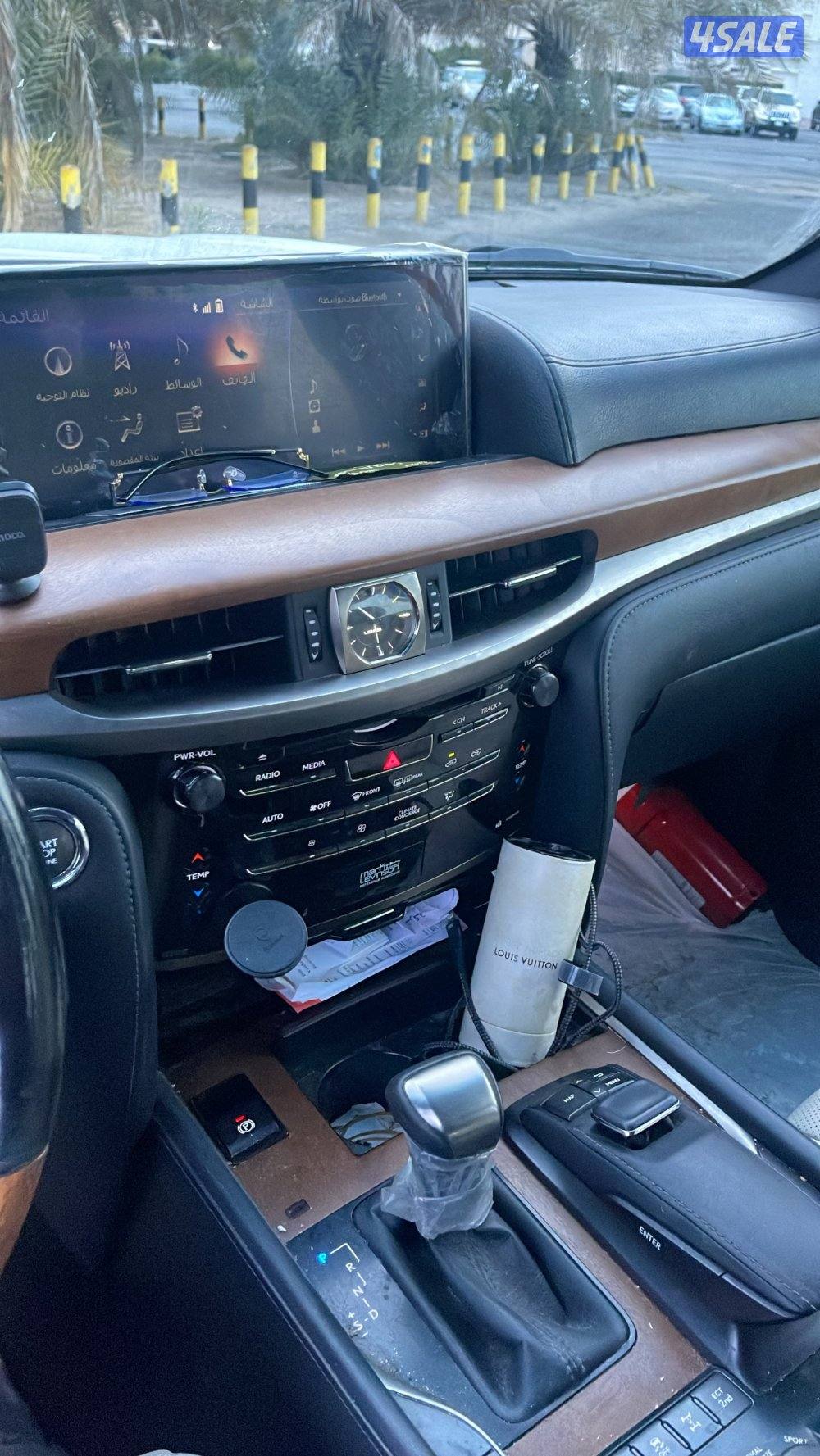 للبيع لكزس 2017 الدرجة الاولى8