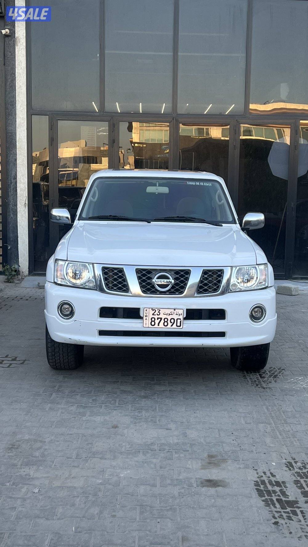 للبيع سفاري 2014 شرط الفحص1