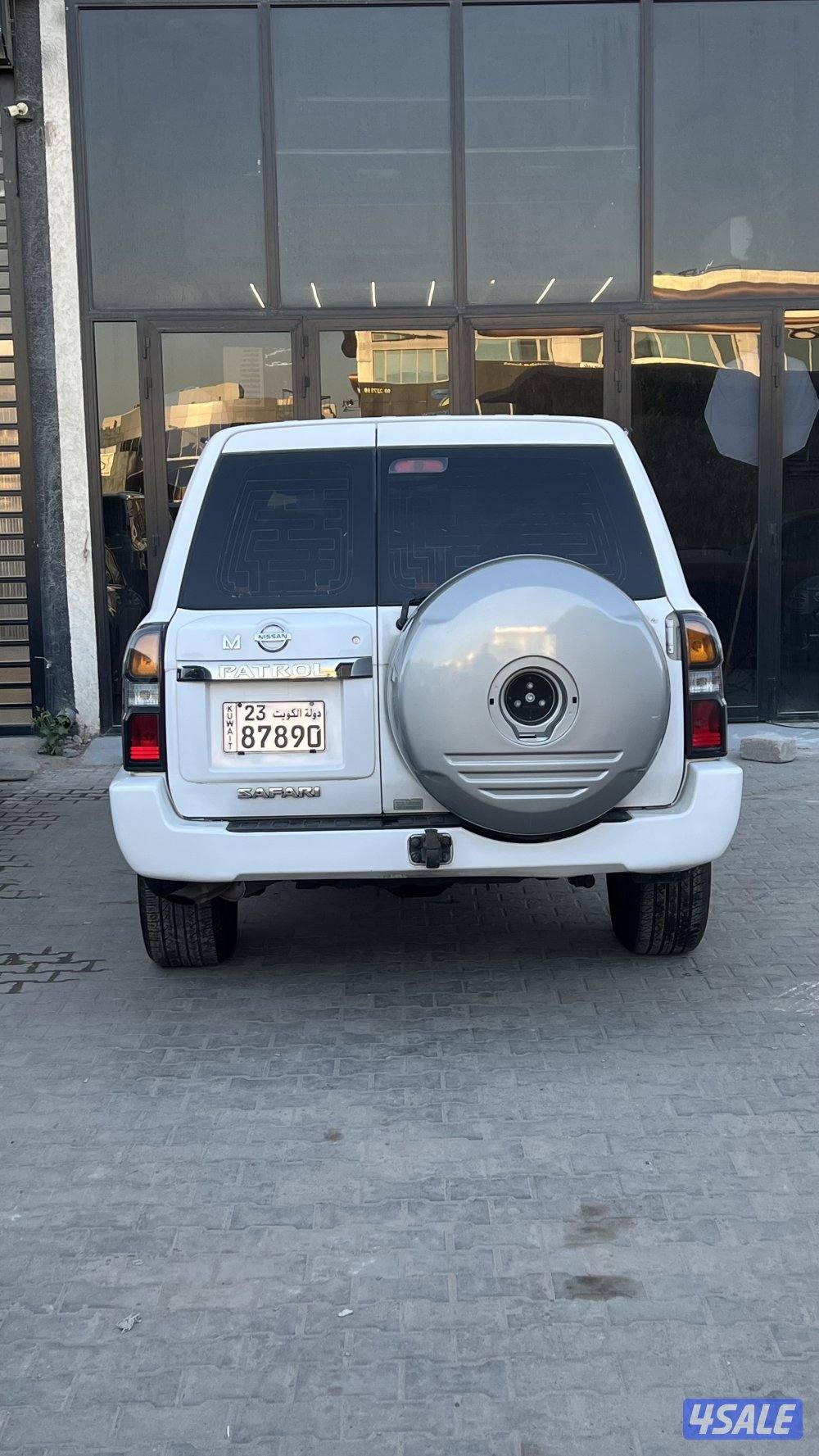 للبيع سفاري 2014 شرط الفحص3