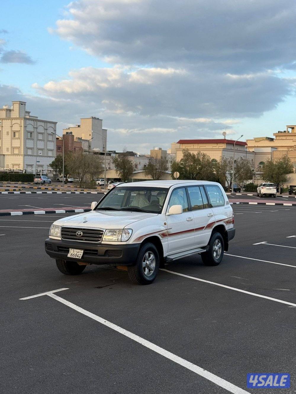 لاند كروز جي اكس ار مواصفات جي اكس2