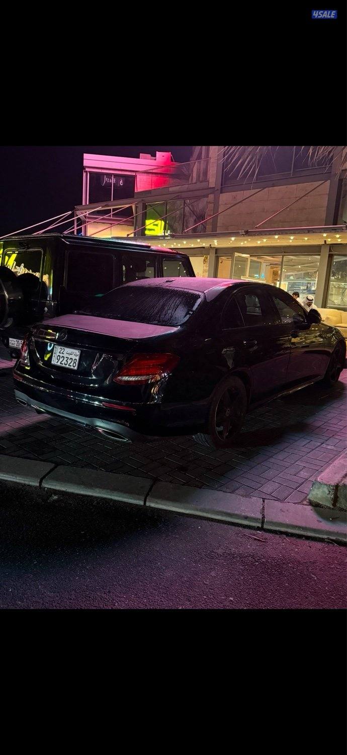 للبيع مرسيدس E3002