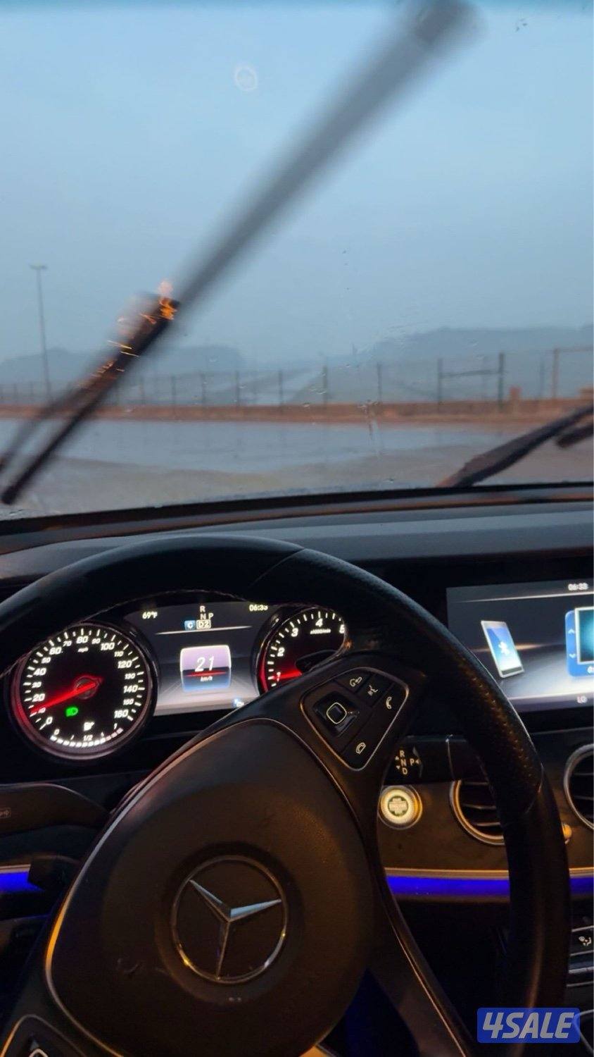 للبيع مرسيدس E3003