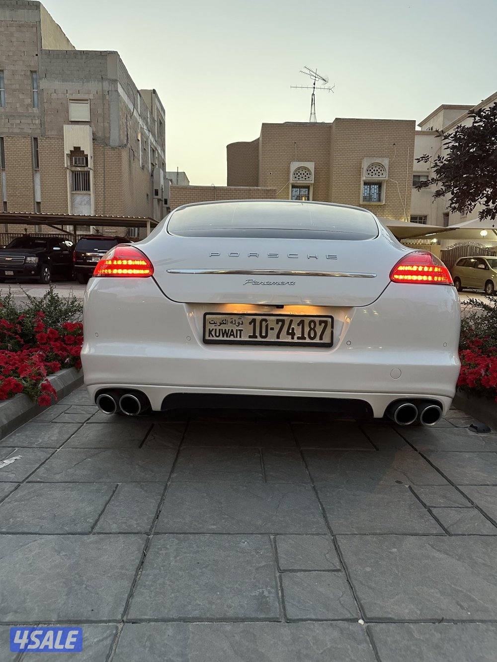 للبيع بورش باناميرا3