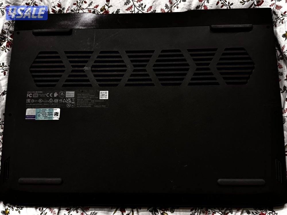 للبيع لابتوب  i7 جيل 12 Lenovo idea pad G3 30602