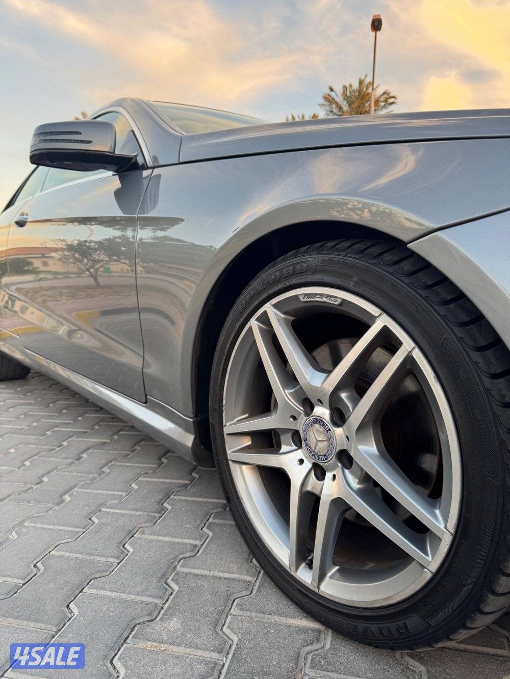 للبيع مرسيدس 2014 ماشي 159 الف بحالة الوكالة5