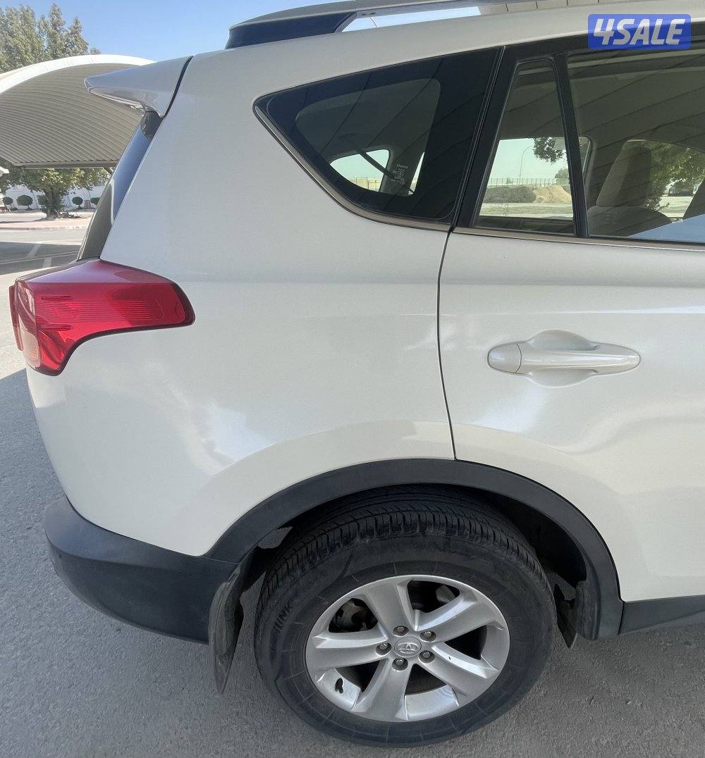 Toyota Rav 4 2014 / للبيع تويوتا راف ٤0