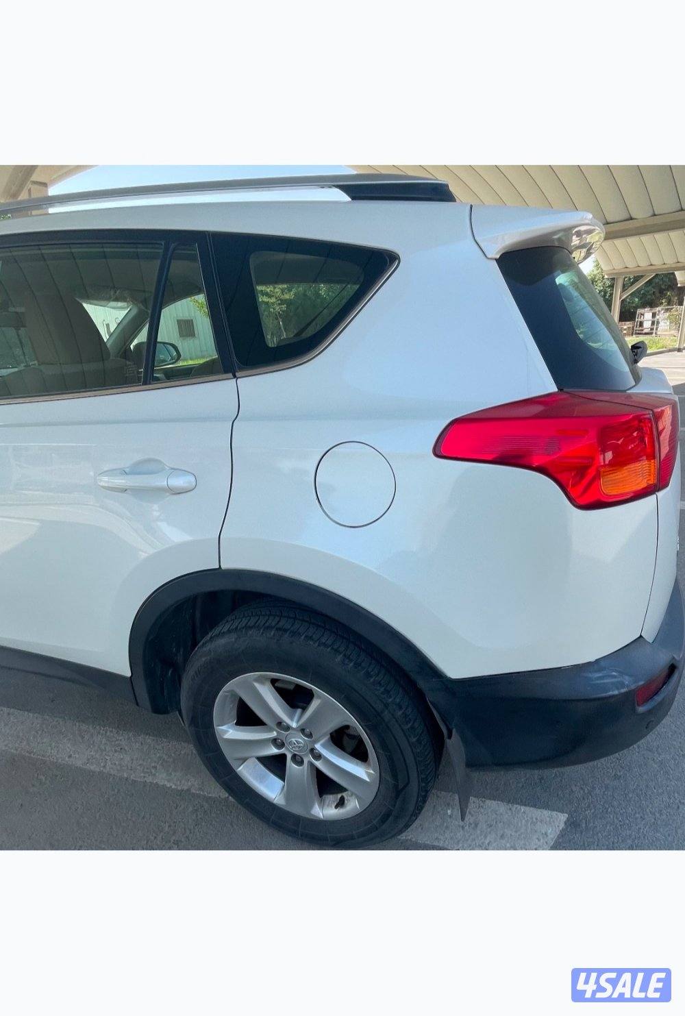 Toyota Rav 4 2014 / للبيع تويوتا راف ٤1