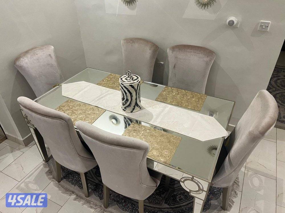 طاوله مع بوفيه - هوم سنتر0