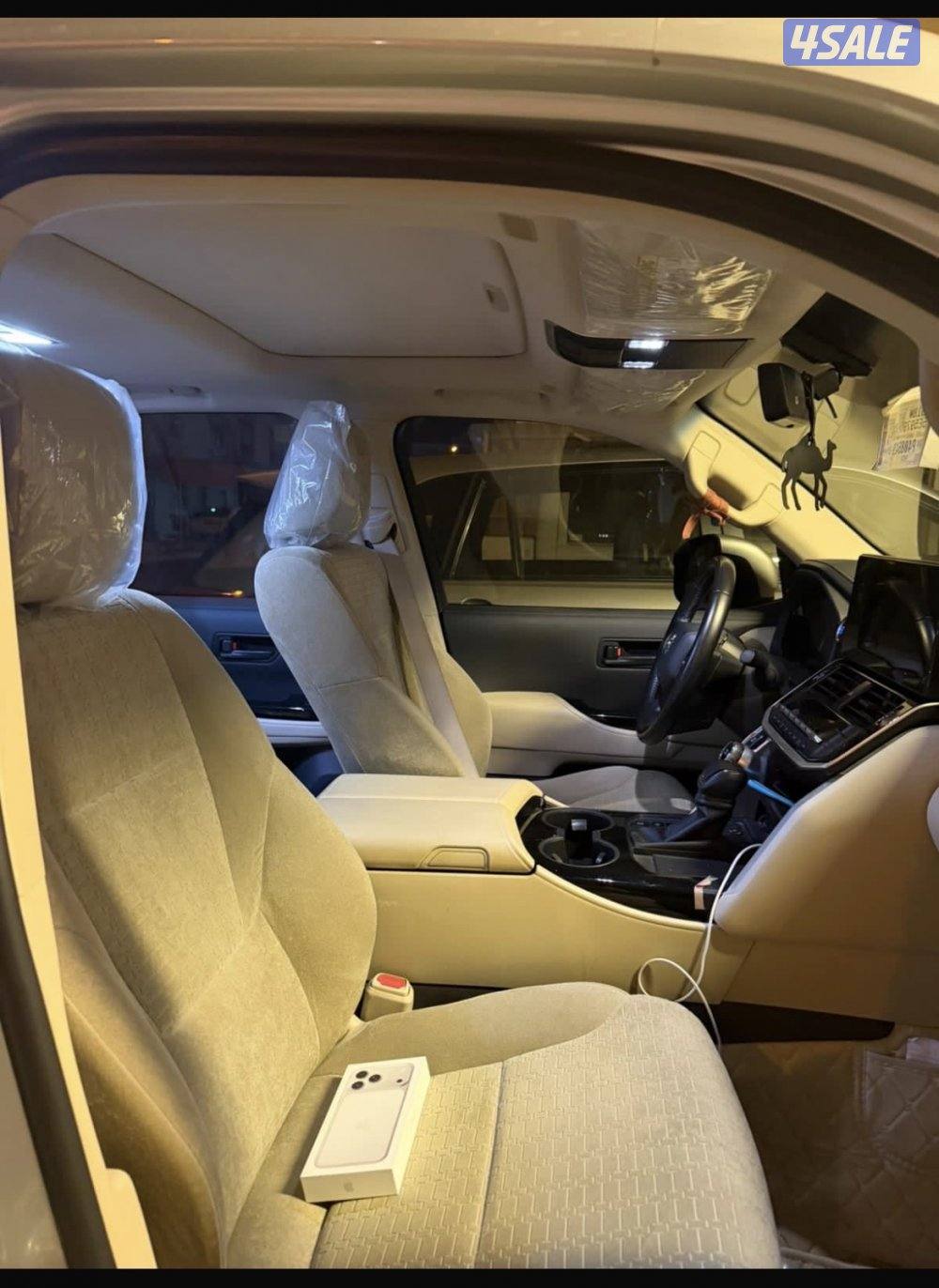 لاند كروزر جي اكس ار تون تيربو سلفر موديل 2023 صبع الوكاله خمس كامرات1