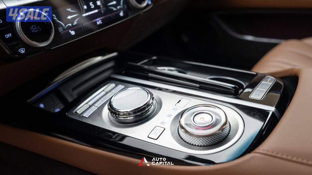 Geneses G80  2.5L Prestige8