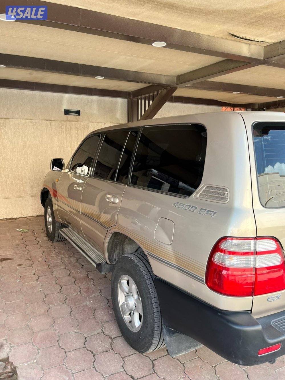 للبيع لاندكروزر 20040