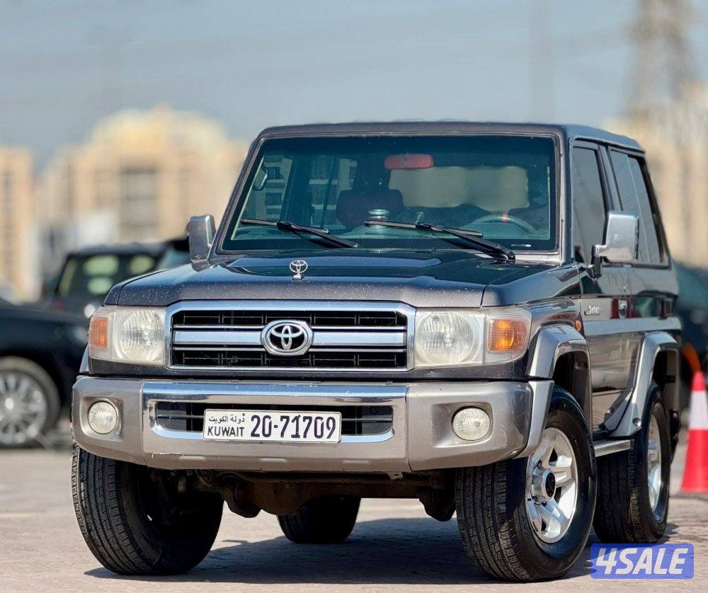 تويوتا ربع 2013 صبغ وكاله0