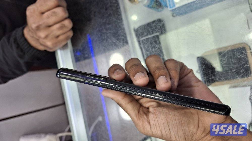 سامسونج Galaxy S21 Ultra سعة 256GB بحالة ممتازة3