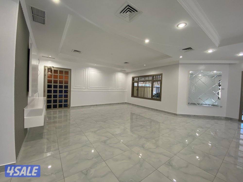 للايجار دور ارضي بالسره5