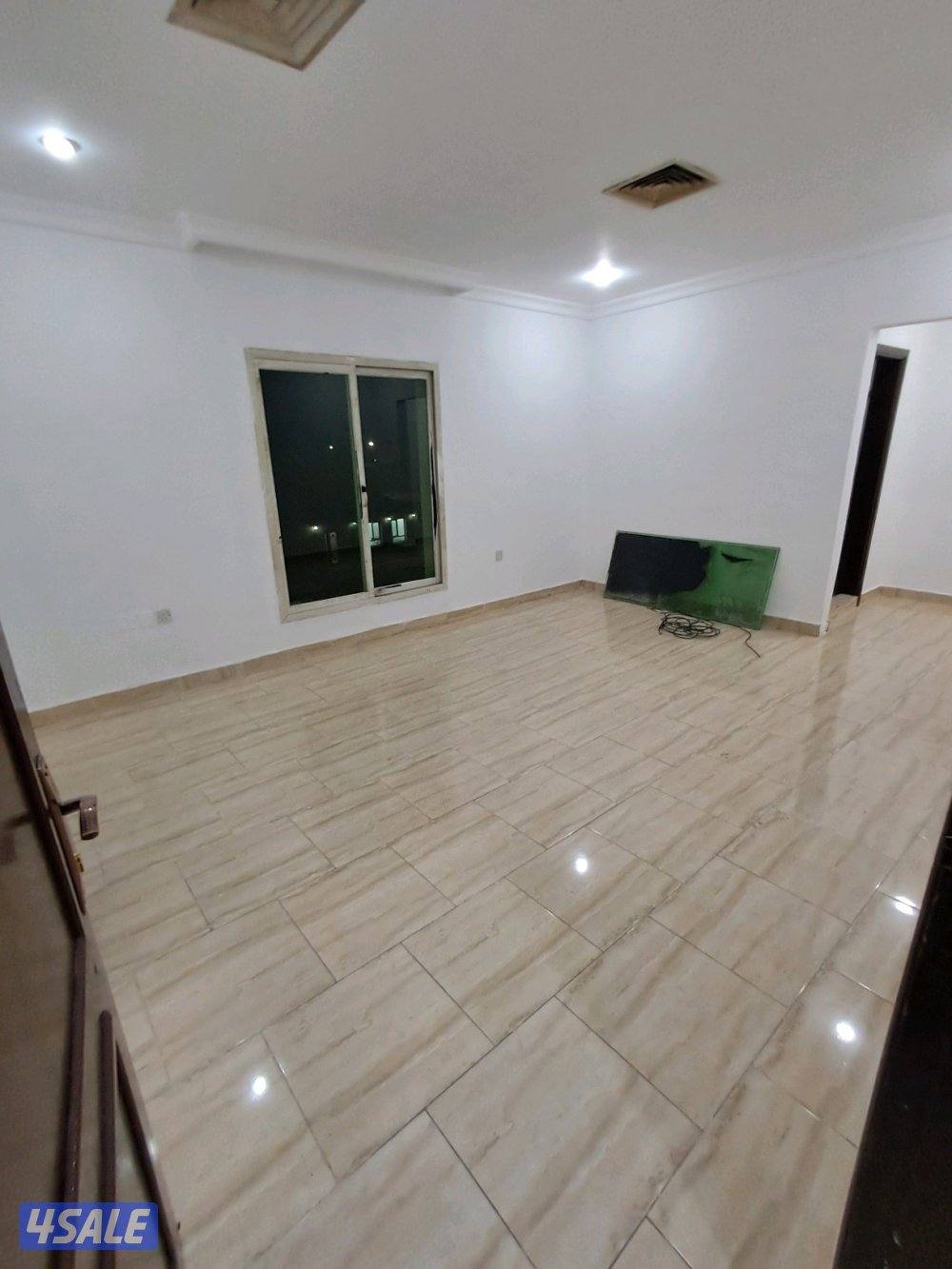 شقه للايجار العقيله2
