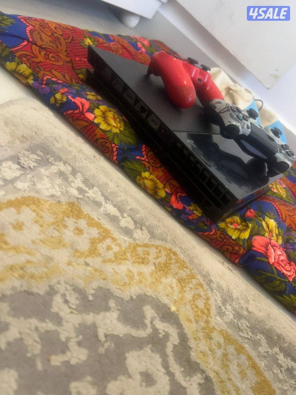 المطلاعان ٧4