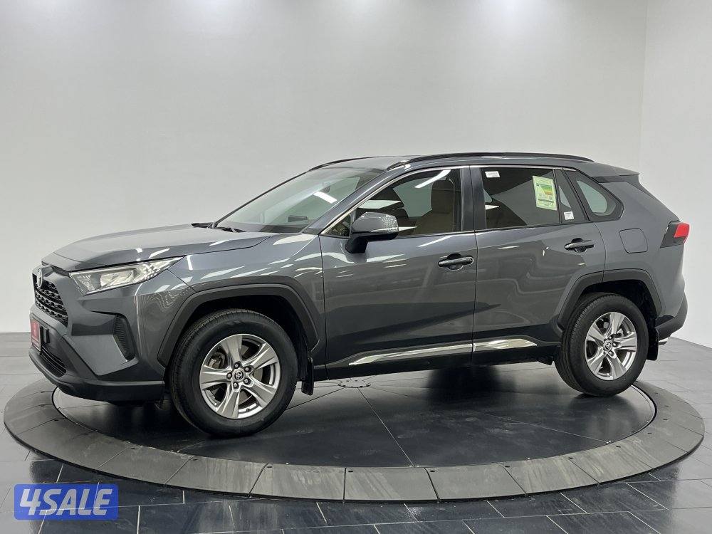 TOYOTA RAV401 4X2 STANDARD OPTION0